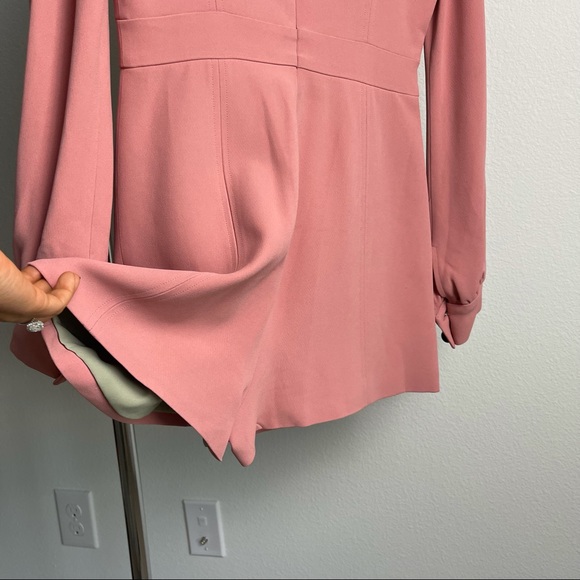 ALEXIS - Picture 5 of 8